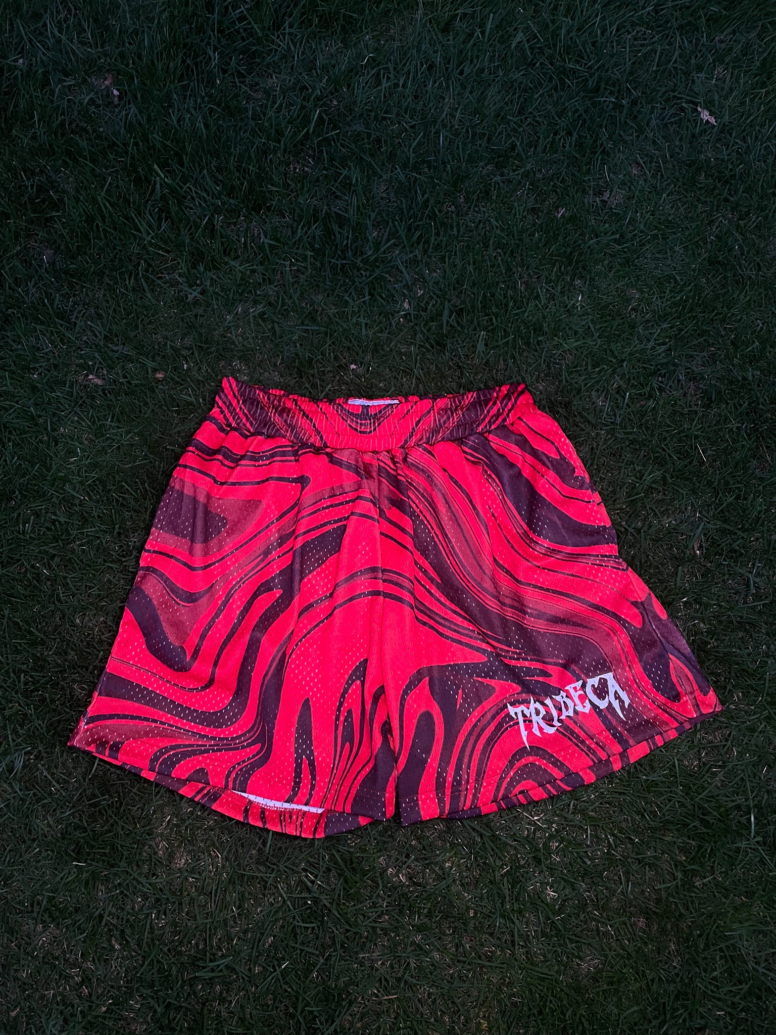 RED LIQUID SWIRL SHORTS